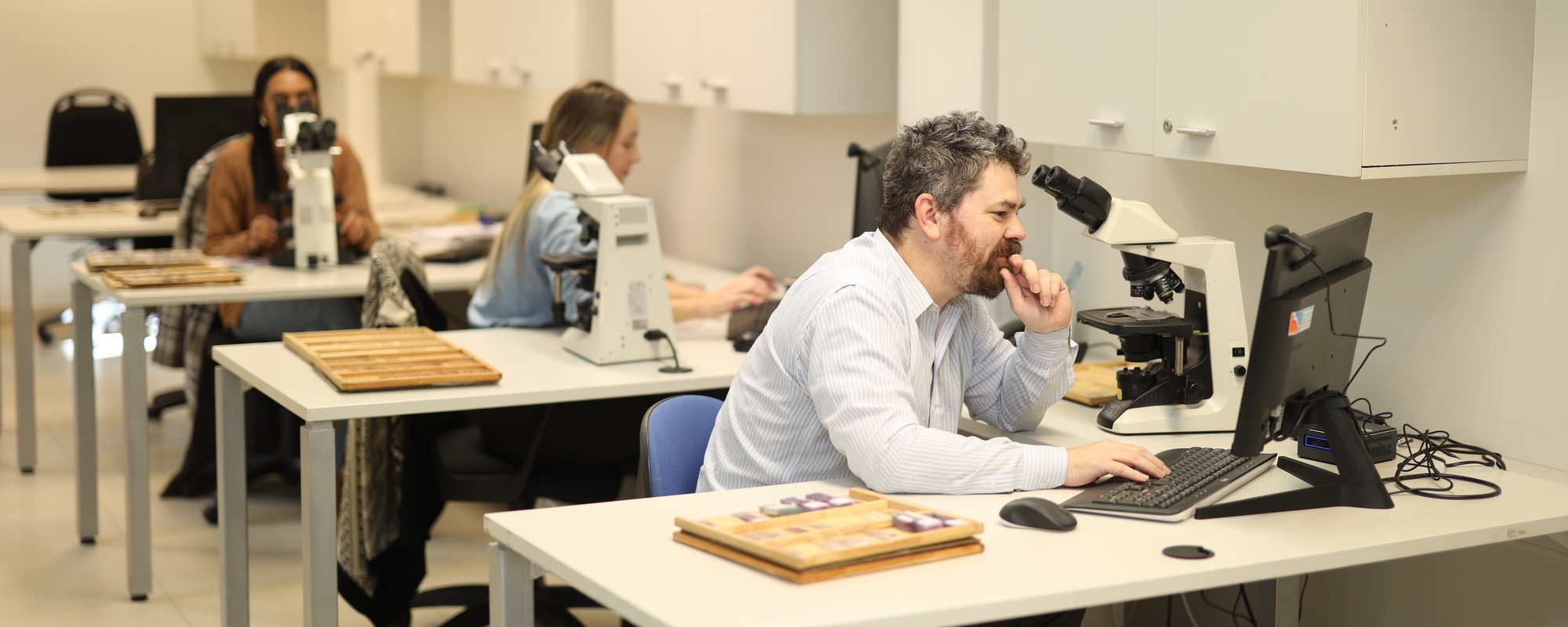 Fomentando los más altos estándares de calidad médica